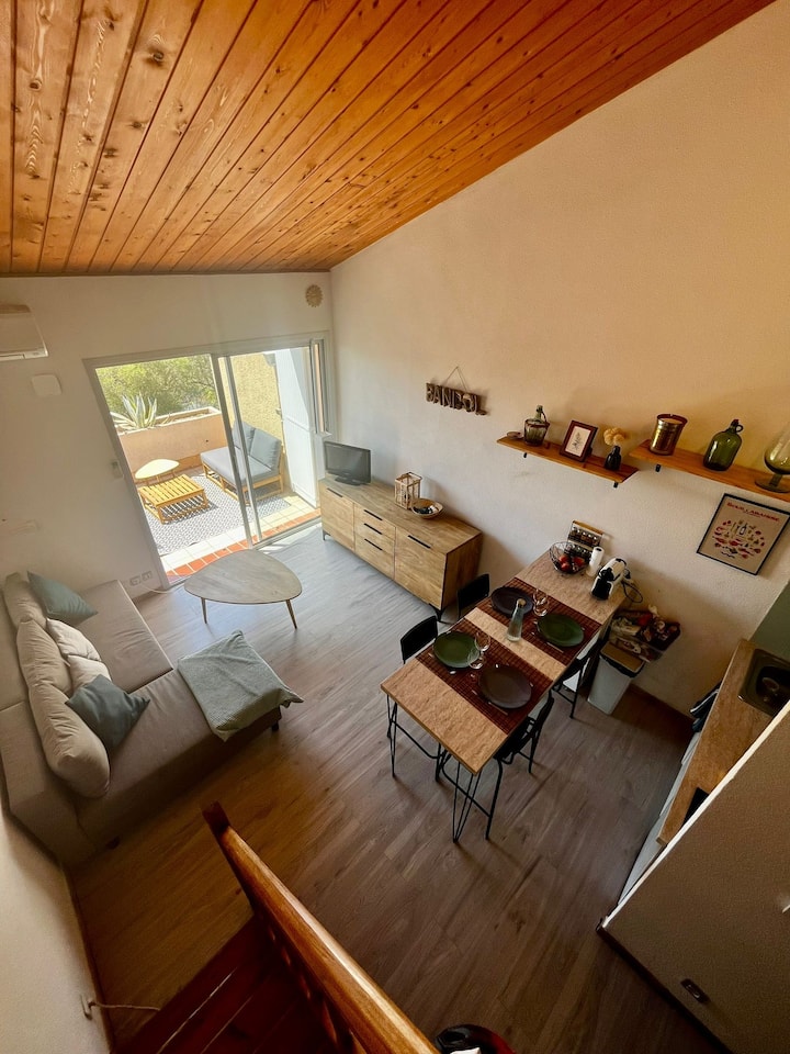 Appartement Calme Et Vue Mer Et Piscine - Bandol