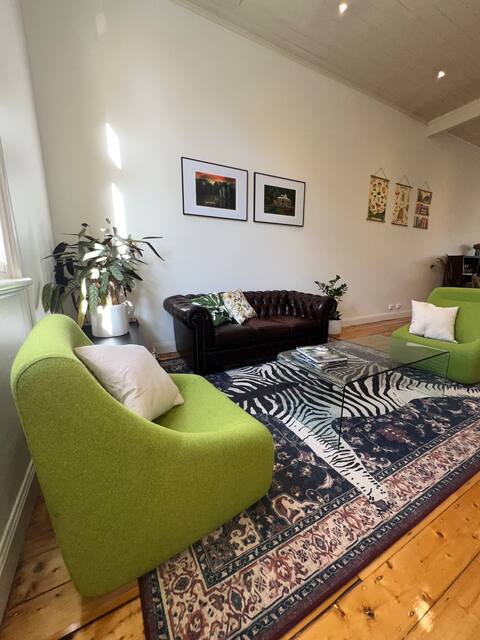 Successful Airbnb property: Prime Location | Art, Food & Markets at Your Door in Bendigo