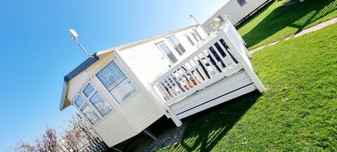 Sir Stephen,  Whitehouse Leisure Park