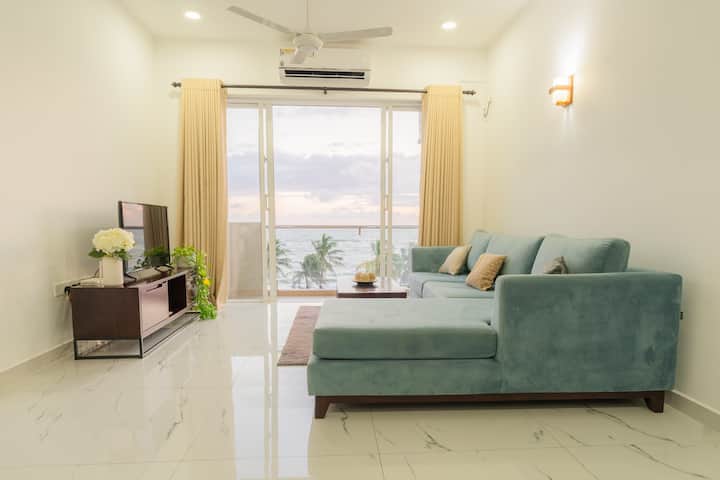 Wake Up To Ocean Views • Modern 2br • Pool - Colombo
