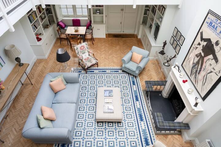 Quiet & Stylish 2BR in Chelsea gallery image 5