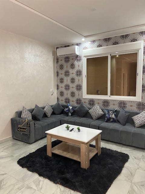 Successful Airbnb property: Beachfront apartment in Ras El Ma