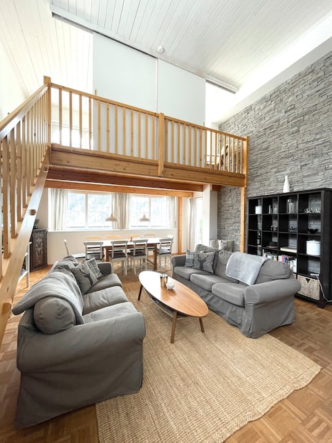 Stunning View, near ski lifts, Sauna