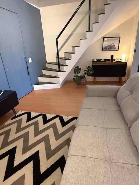 Top Airbnb: Spacious duplex near R. dos Pinheiros and the subway in Pinheiros