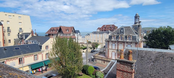 Aperçu Mer Face Grand Hôtel Tout à Pied - Cabourg