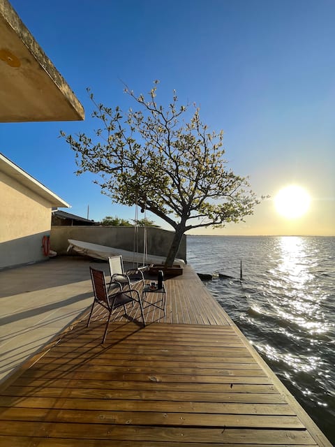 House by the Lagoon - 4 bedrooms - Up to 10 people