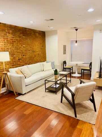2B/2.5b Apartment in Adams Morgan