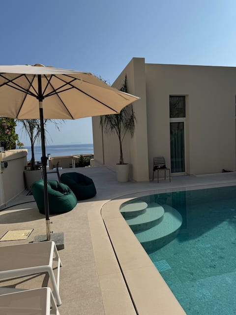 Pool Green Gem Villa 82, Green Coast