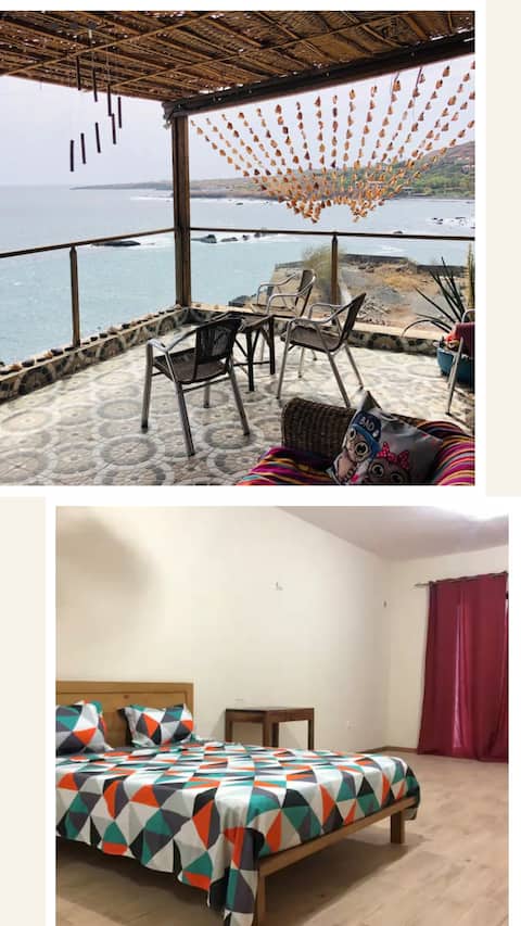 Room "Santiago" w/ a breathtaking view on the sea