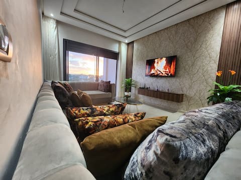 Top Airbnb: Bouznika | Pool. Air conditioner · Fiber · Beach in Charrate