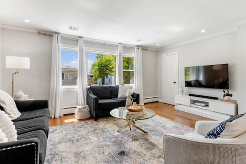 Bright & Stylish 3BR Maplewood Retreat Near NYC