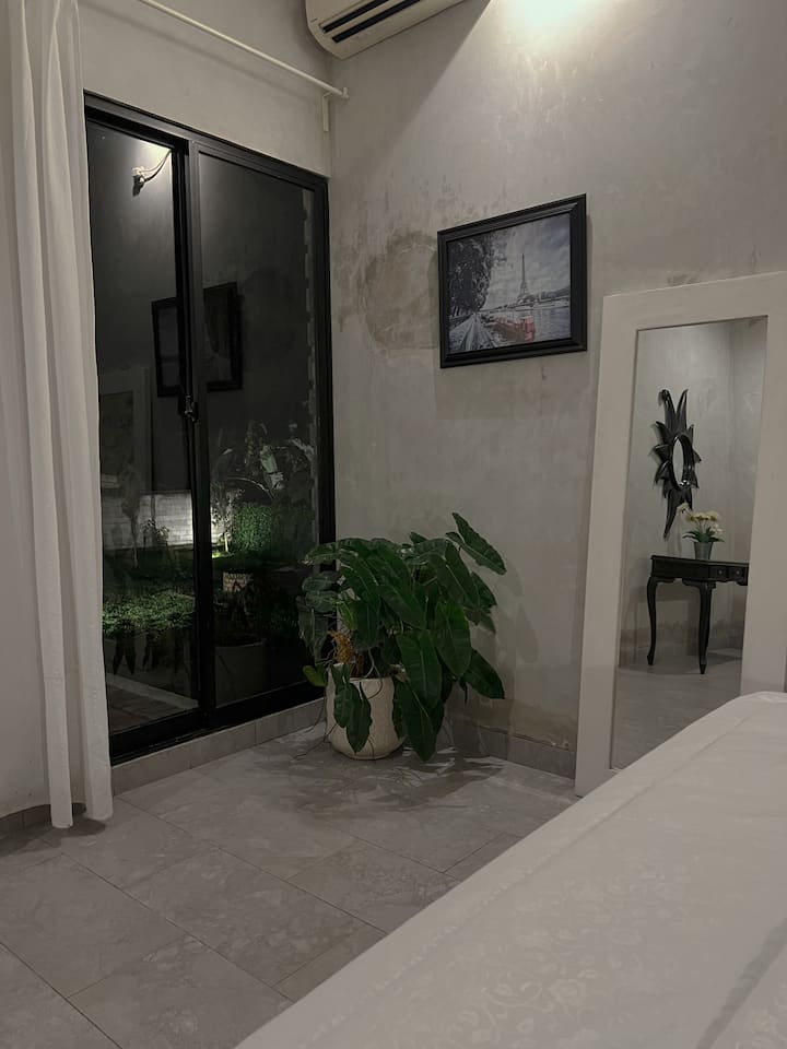 Spavaća soba 1