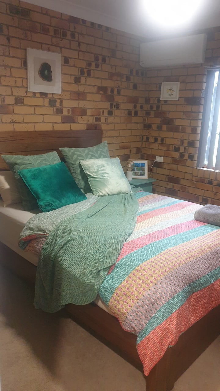 საძინებელი 2