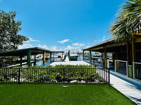 Waterfront Home on the Harbor with a Pool!
