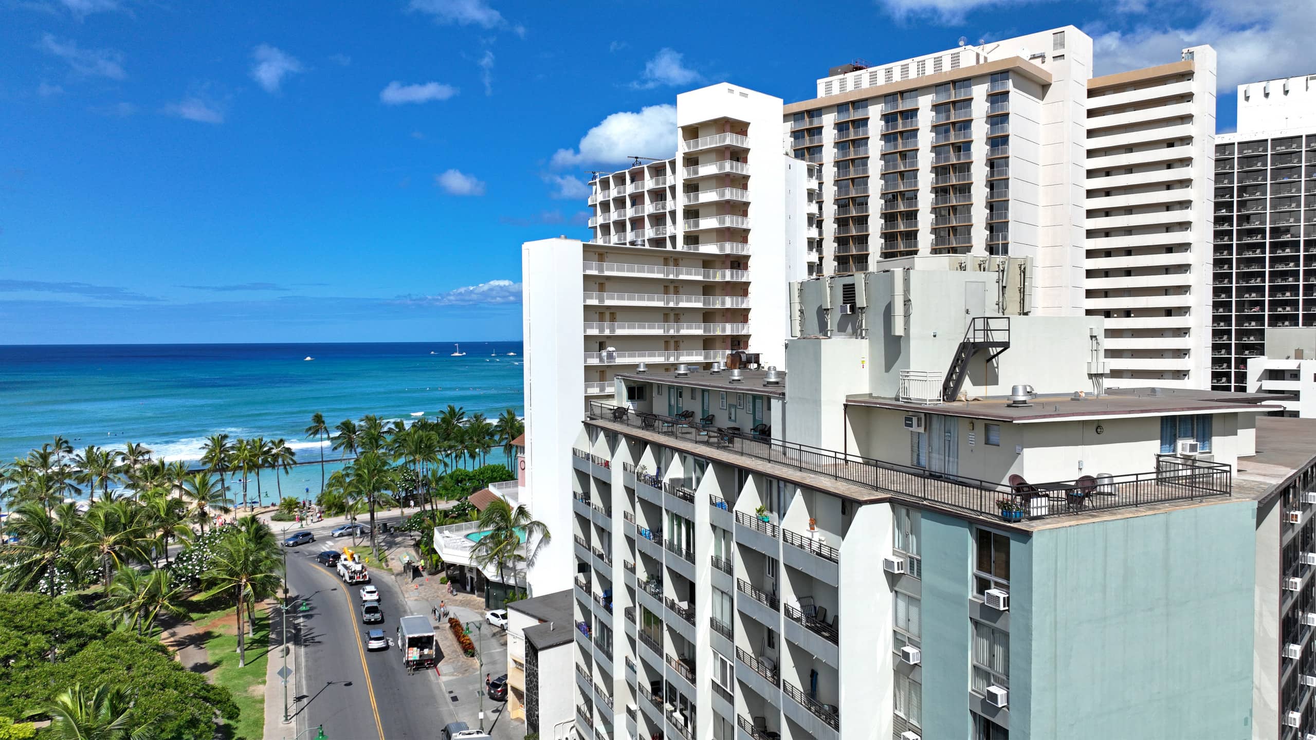 Condo in Honolulu · ★4.4 · Studio · 1 bed · 1 private bath - Image 43