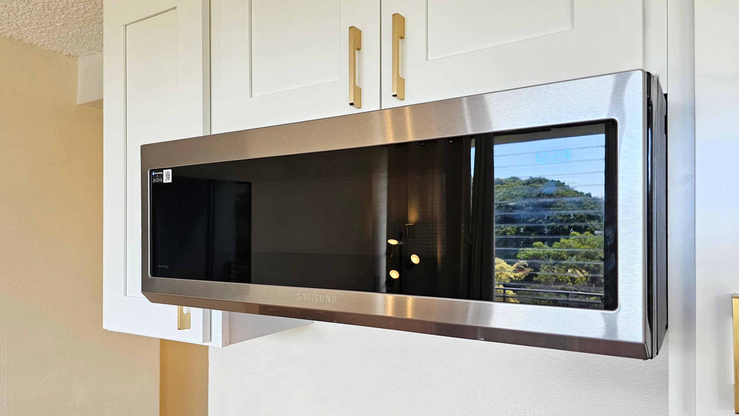 Condo in Honolulu · ★4.4 · Studio · 1 bed · 1 private bath - Image 8
