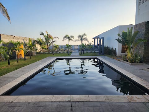 A Wave From it All 4 Private Beach Home