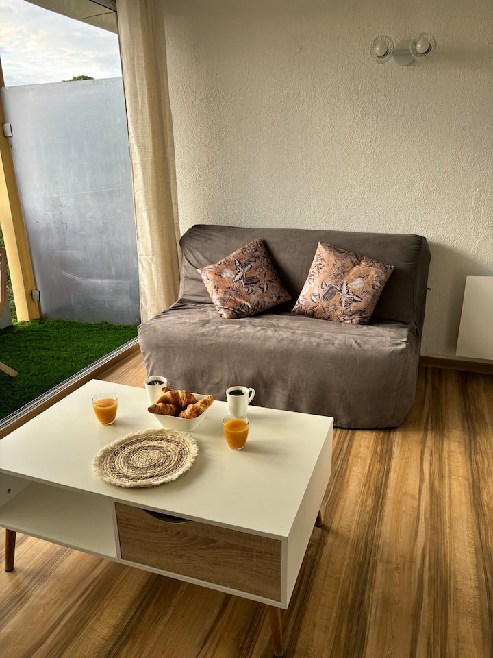 Good morning ☀️ 

Welcome home  

You enjoy a convertible sofa with REAL BED (Bultex) super comfy for 2 pax. Tell us your preference to keep the sofa setting or to convert it in REAL BED ! High speed Wifi, comfy sofa bed. Just chill and enjoy ;)