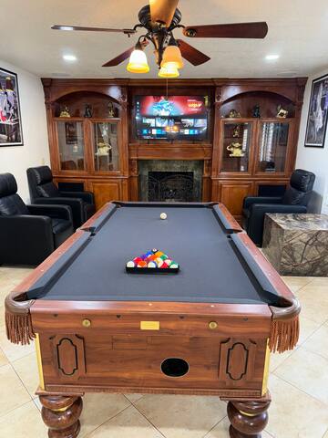 Dream in Las Vegas 5BR/Pool/Jac gallery image 3