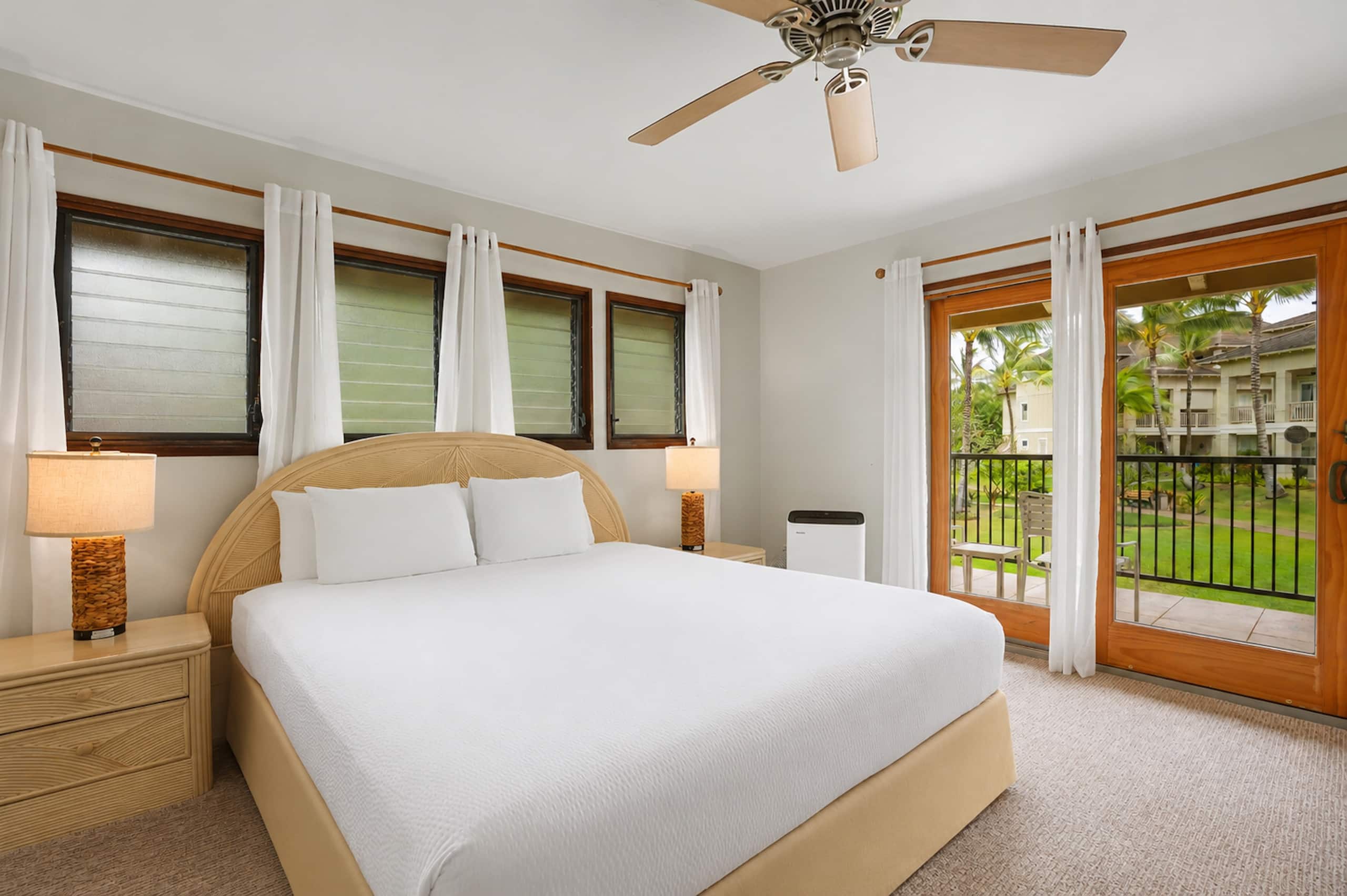 Condo in Koloa · ★4.88 · 1 bedroom · 2 beds · 1 bath - Image 4