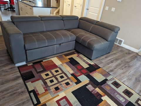 An Attractive Callen Drive Home