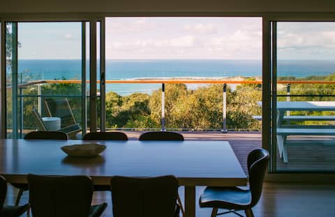 Spectacular Ocean Views - Walk to the Beach