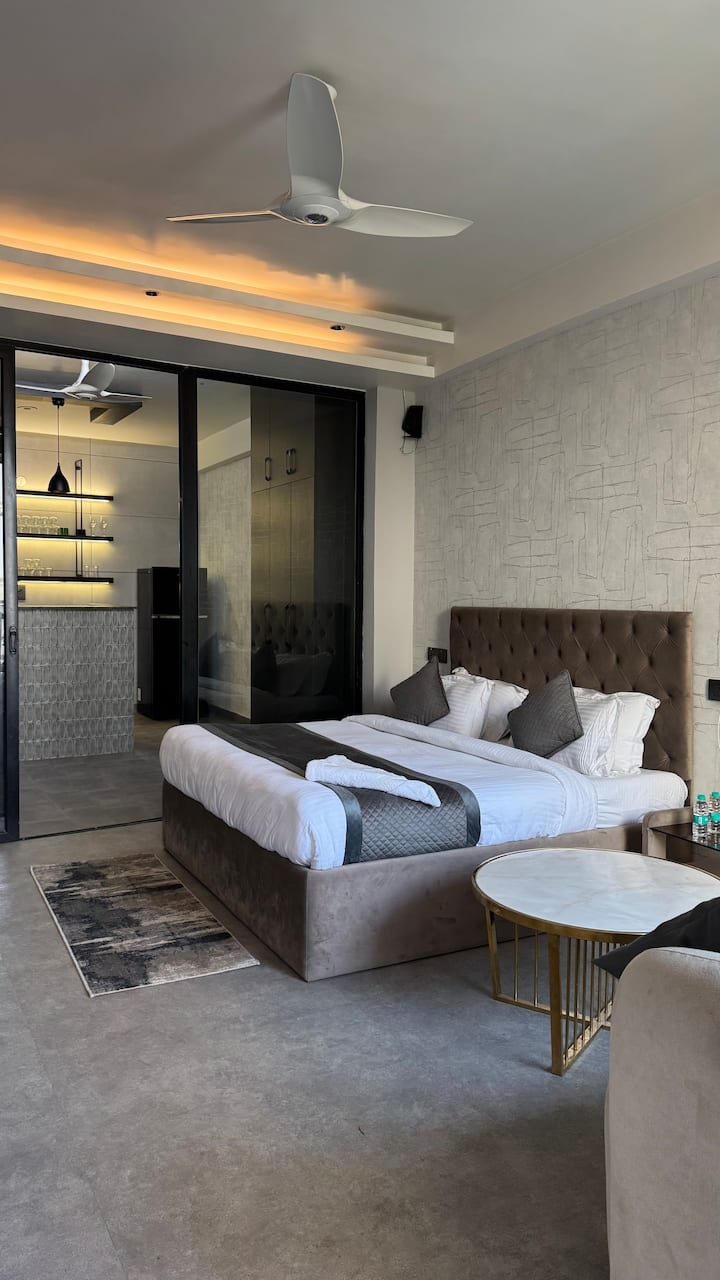 საძინებელი 1