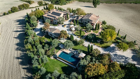 Luxury Apartment with Pool - the Olive Tree
