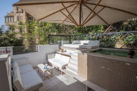 Limoncello Rooftop Jacuzzi Number FIVE Zamalek