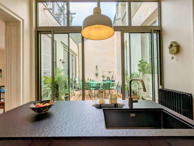 Grand appartement St Michel gallery image 5