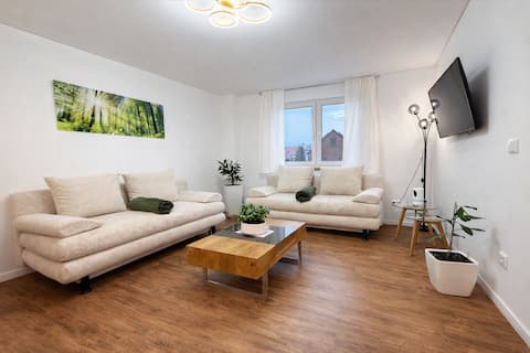 Top Airbnb: Luxus Apartment in Leipzig in Dölitz Dösen