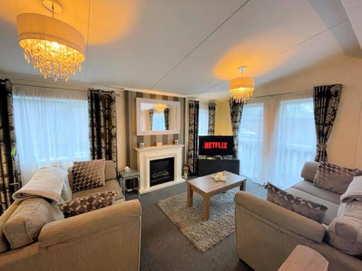 Modern Rural Lodge Close To Dumfries - Lockerbie