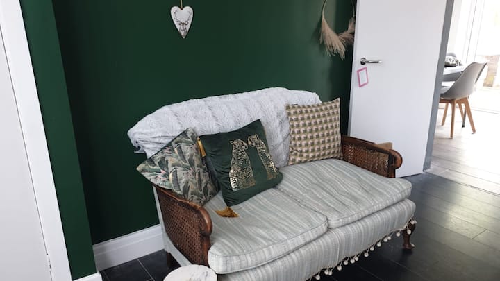 Ansdell, Full House, 2 Bed - Lytham St Annes