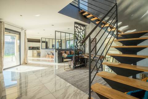 Architect's House with Cinema Room