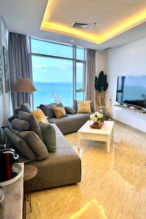 * * * * *Salmiya Sea Breeze Retreat-Seafront Haven