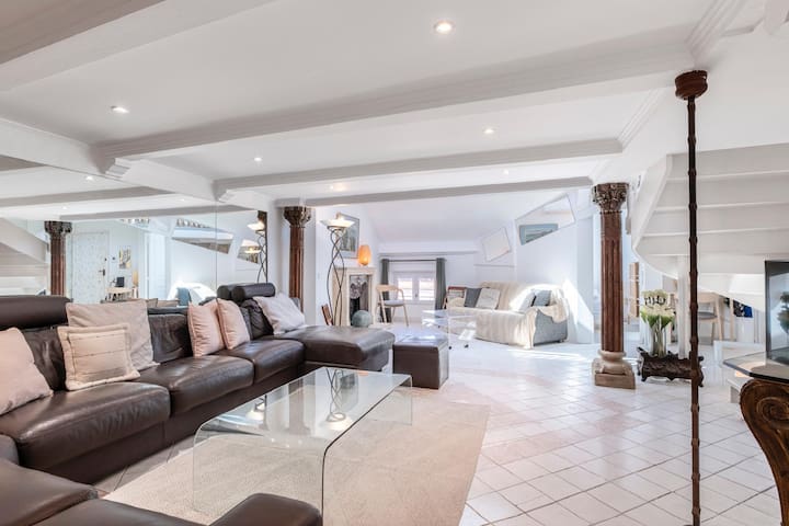 Les Clés D’Azur managed Airbnb listing 3