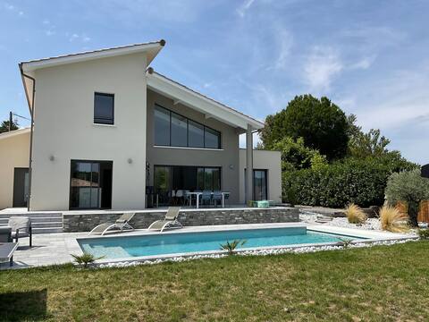 Villa avec piscine