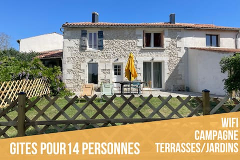 LES FRANC set of 2 cottages that make it a great