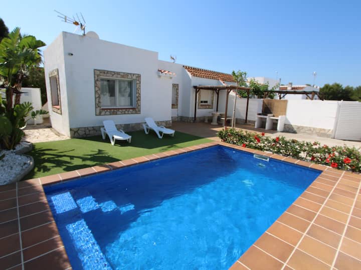 Villa Deltebre, 4 Pièces, 6 Pers. - Riumar