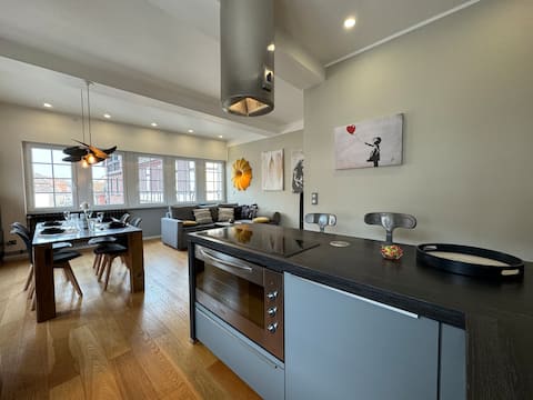 L'Arsenal – Downtown Apartment – 6 P