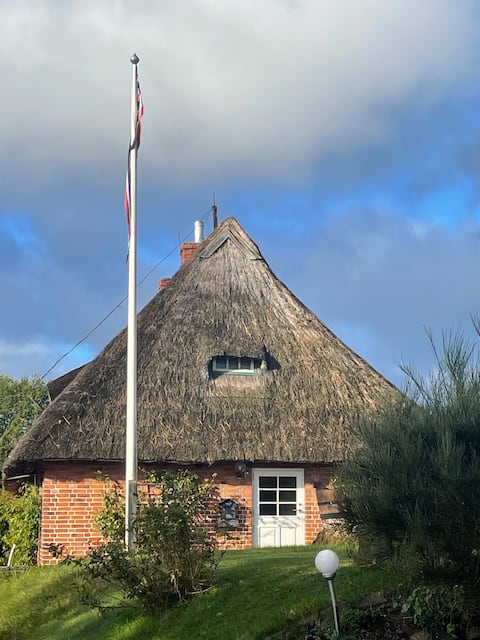 Cottage under thatch - Baltic Sea - newly renovated in 2025
