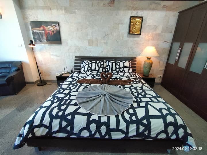 เตียงคิงไซส์/180 ซม. 