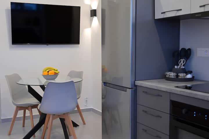 Silver Luxury Home. Detached House Chaniacenter - Chania