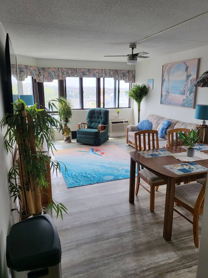 The Sunset Beach Oasis - Brigantine Beach, NJ