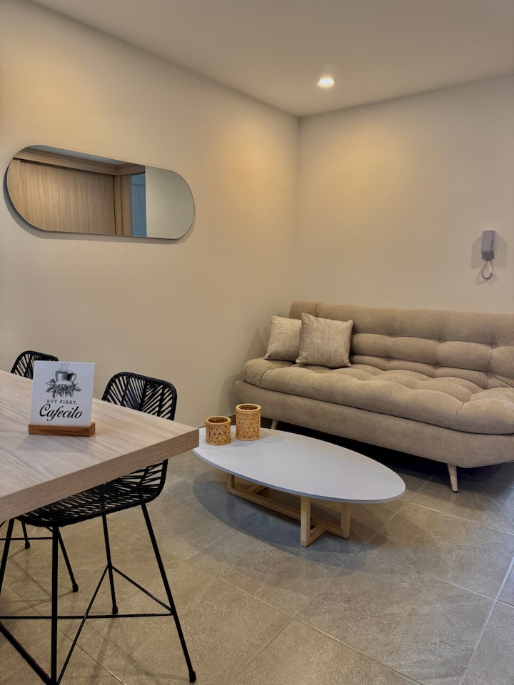 Aparta-suite Con Vista Parcial A La Cordillera - Armenia
