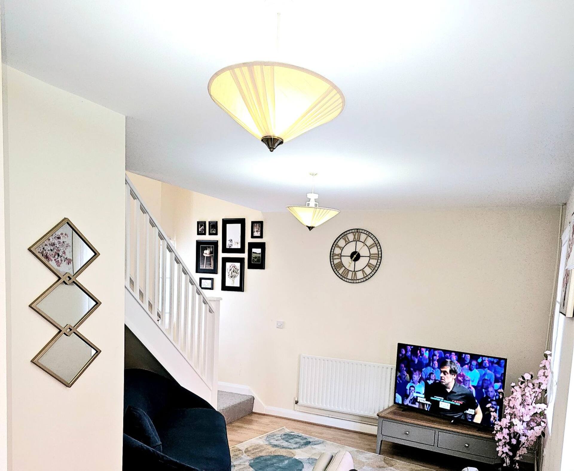 Beautiful Two Bed House in Long Eaton with Netflix