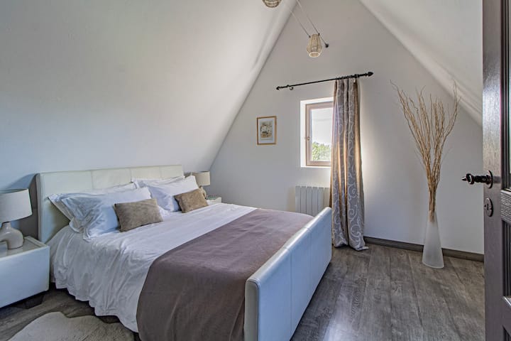 غرفة النوم 1