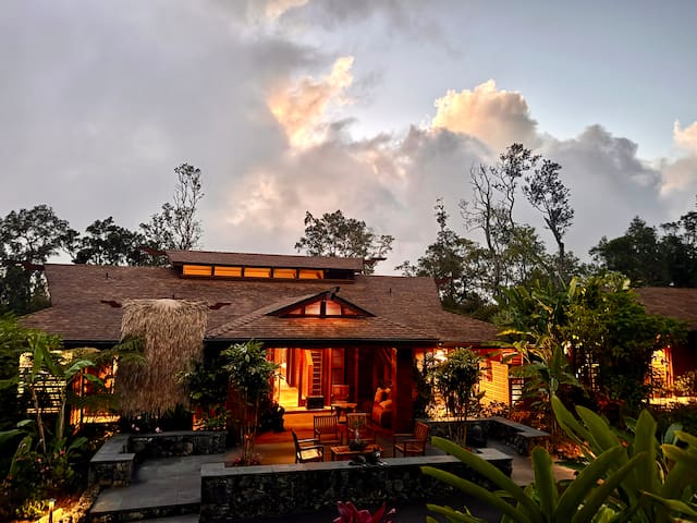 Cloud 9 Hawaii Forest Retreat