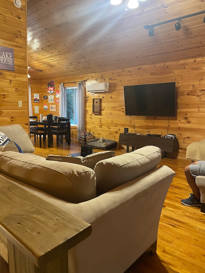 Tranquil Lakefront Retreat At Lake Hartwell - Lake Hartwell