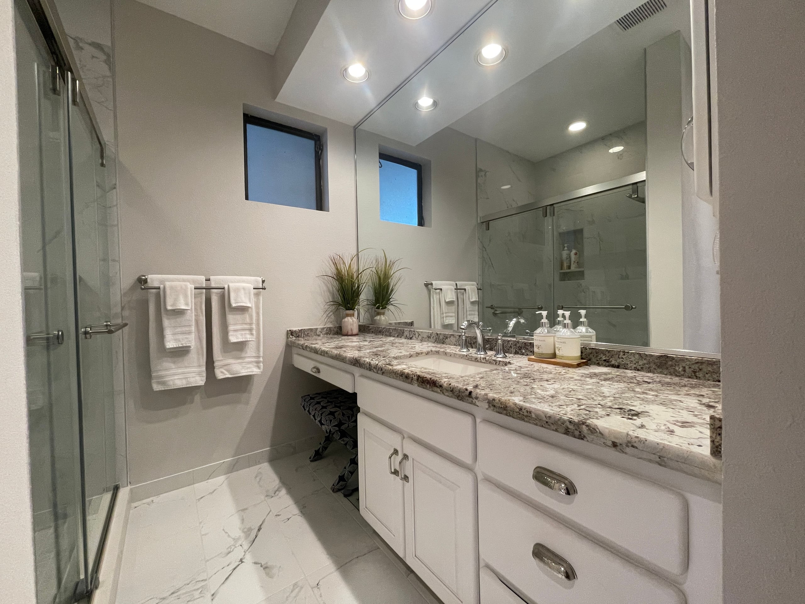 Home in Lahaina · ★4.92 · 3 bedrooms · 5 beds · 2.5 private baths - Image 17